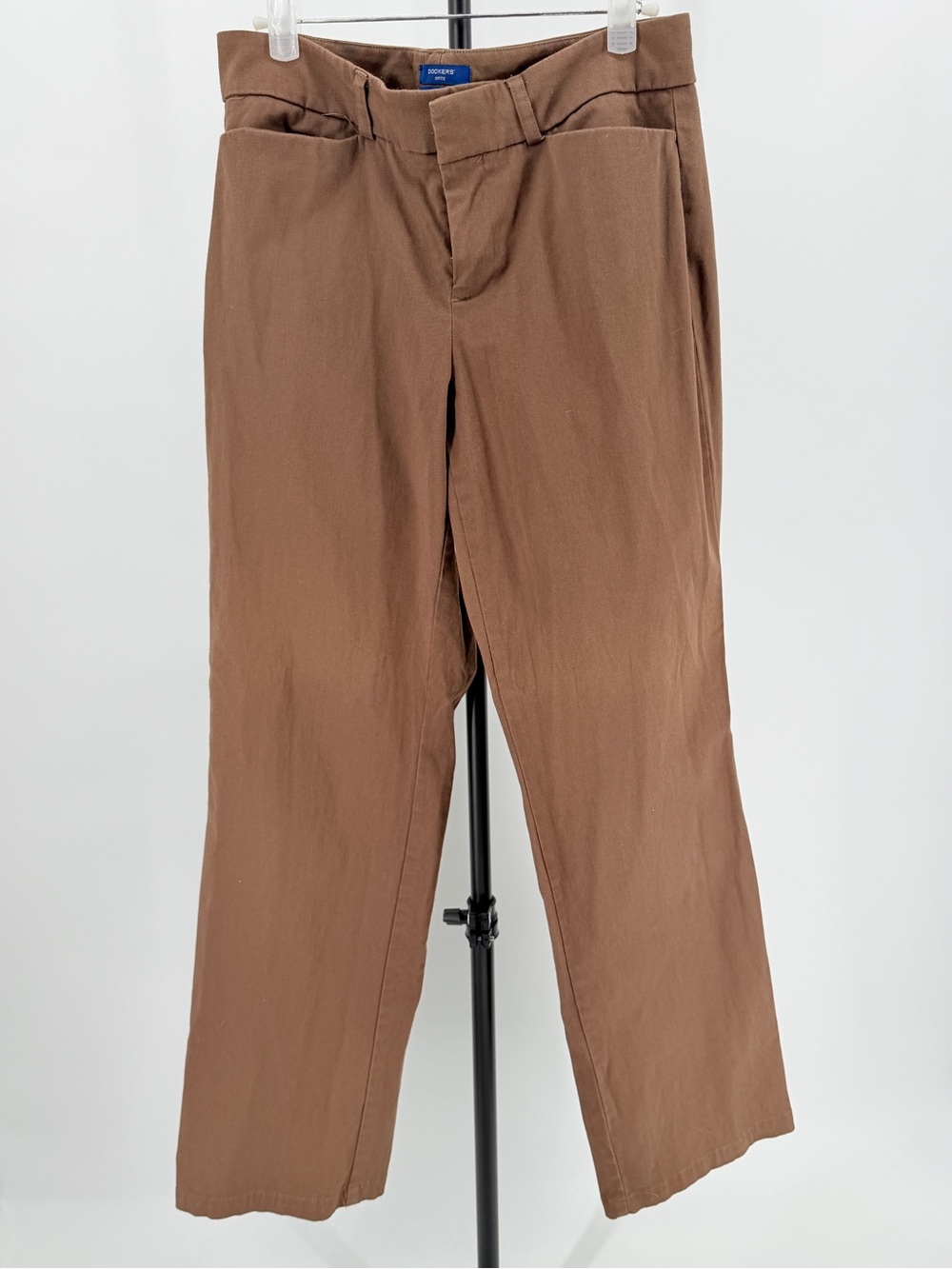 Dockers Brown Straight-Leg Cropped Pants Capris Ideal Metro Fit women 4Petite sm
